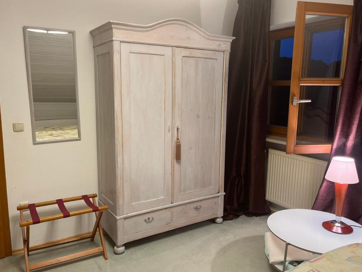 Zimmer Zum Wohlfuehlen Eching  Exterior photo