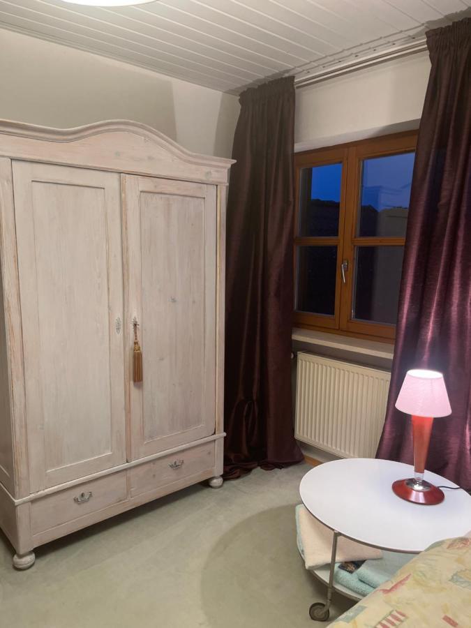 Zimmer Zum Wohlfuehlen Eching  Exterior photo